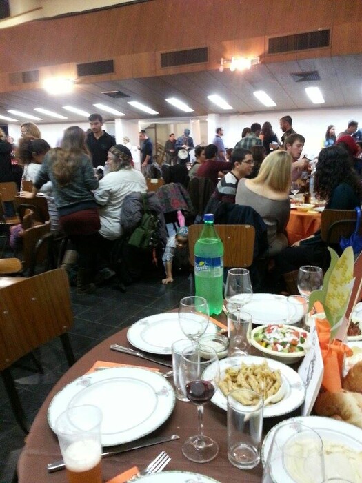 10850442_731711372528_1261026357_n